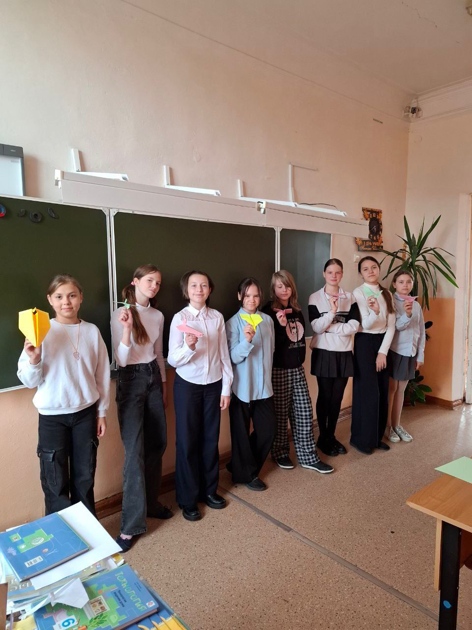 Традиция &amp;quot;Самолетик будущего&amp;quot;#НавигаторыДетства71#НавигаторыСПО#Росдетцентр#ПоследнийзвонокНД.