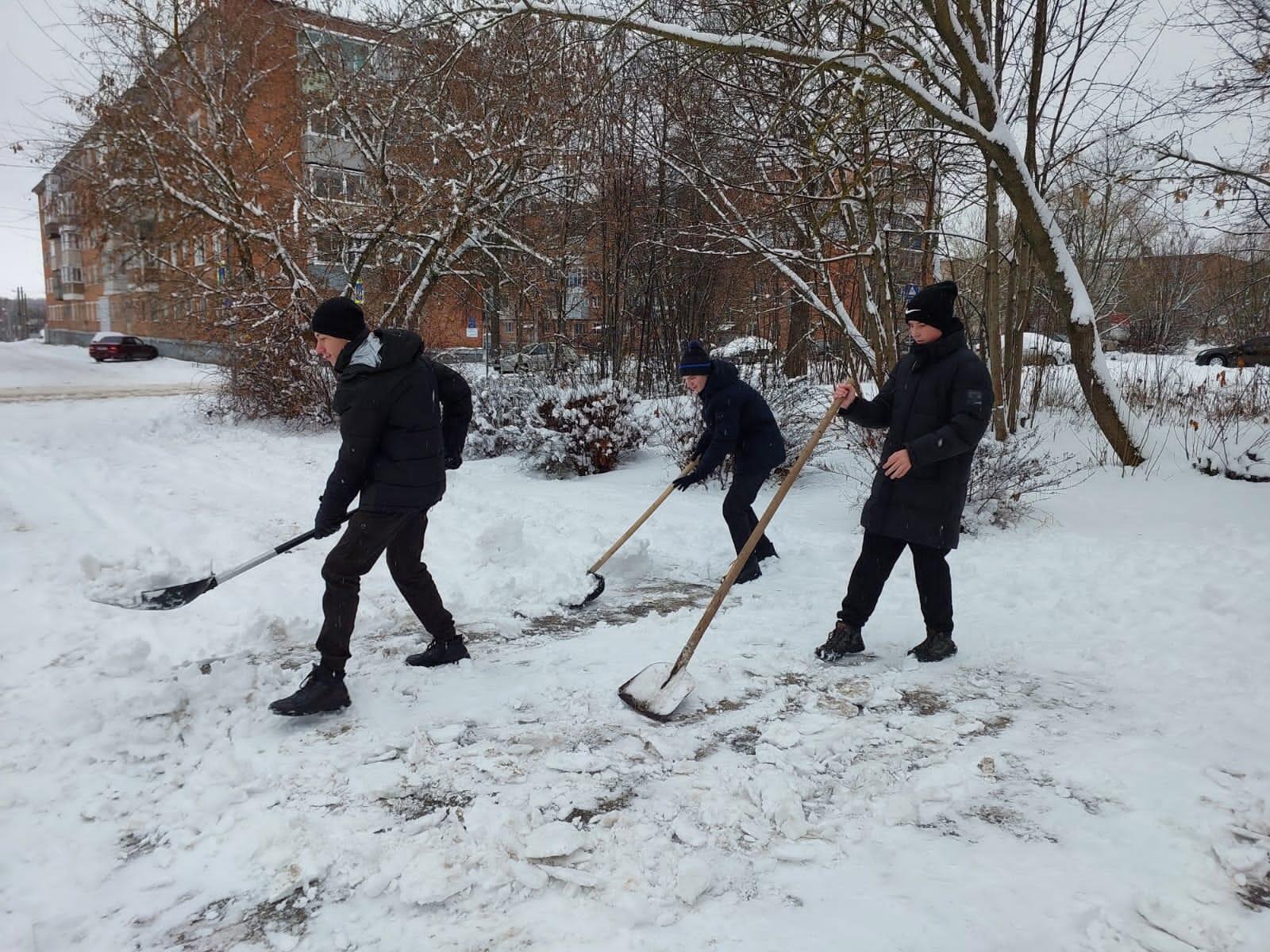 Волонтёрская помощь..